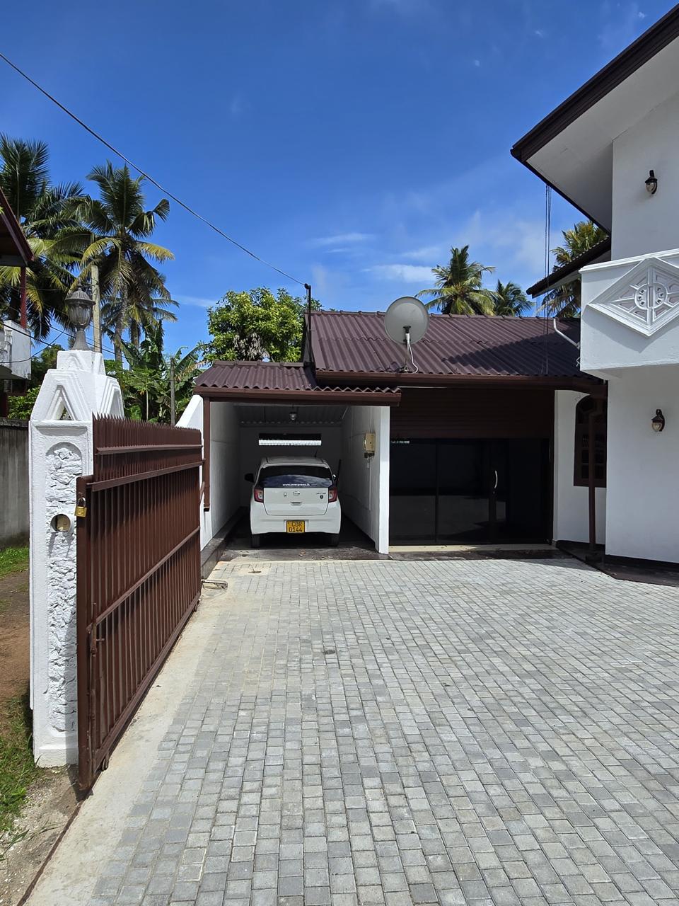 Luxury Two-Story House for Sale in Seeduwa