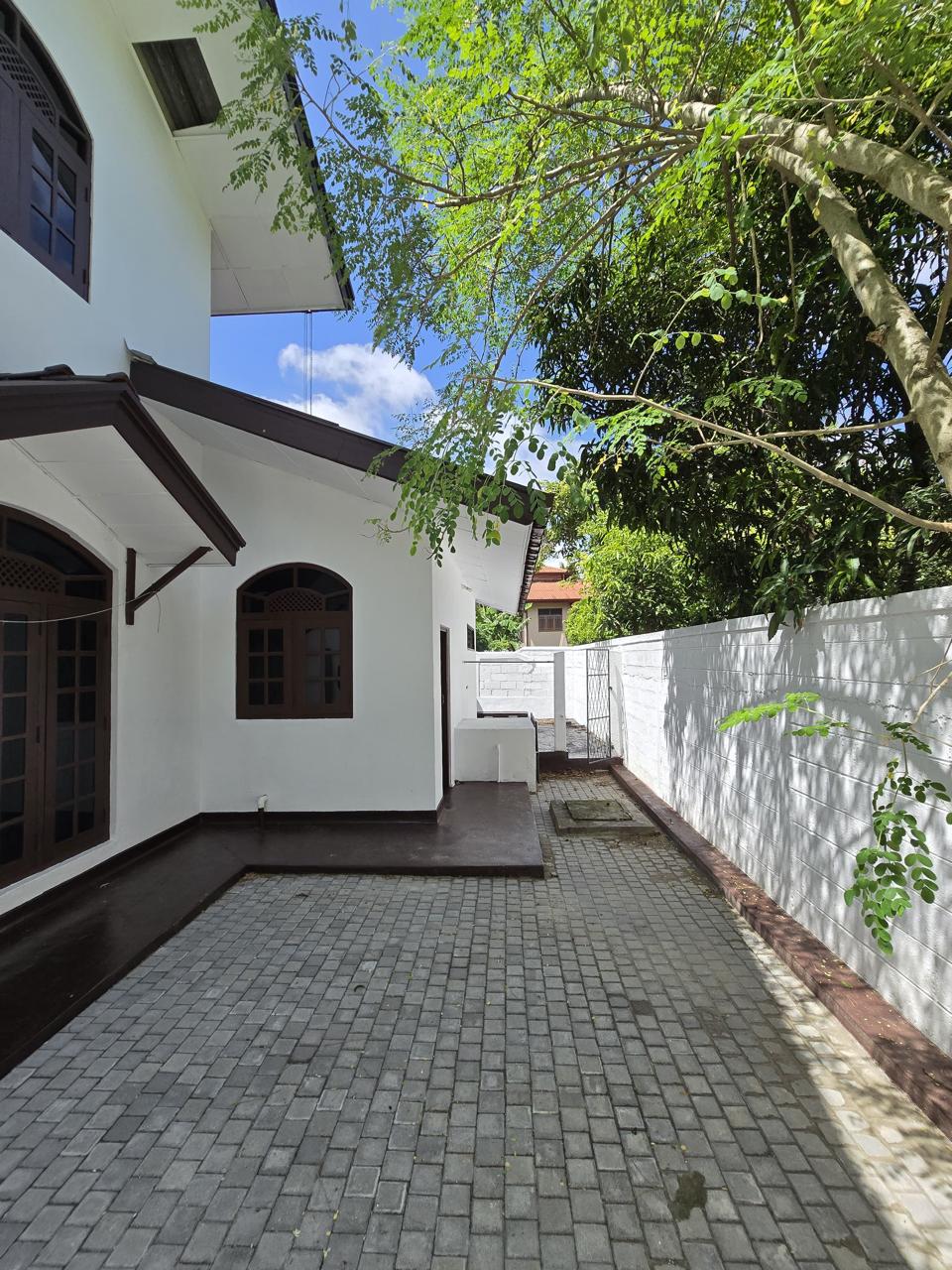Luxury Two-Story House for Sale in Seeduwa