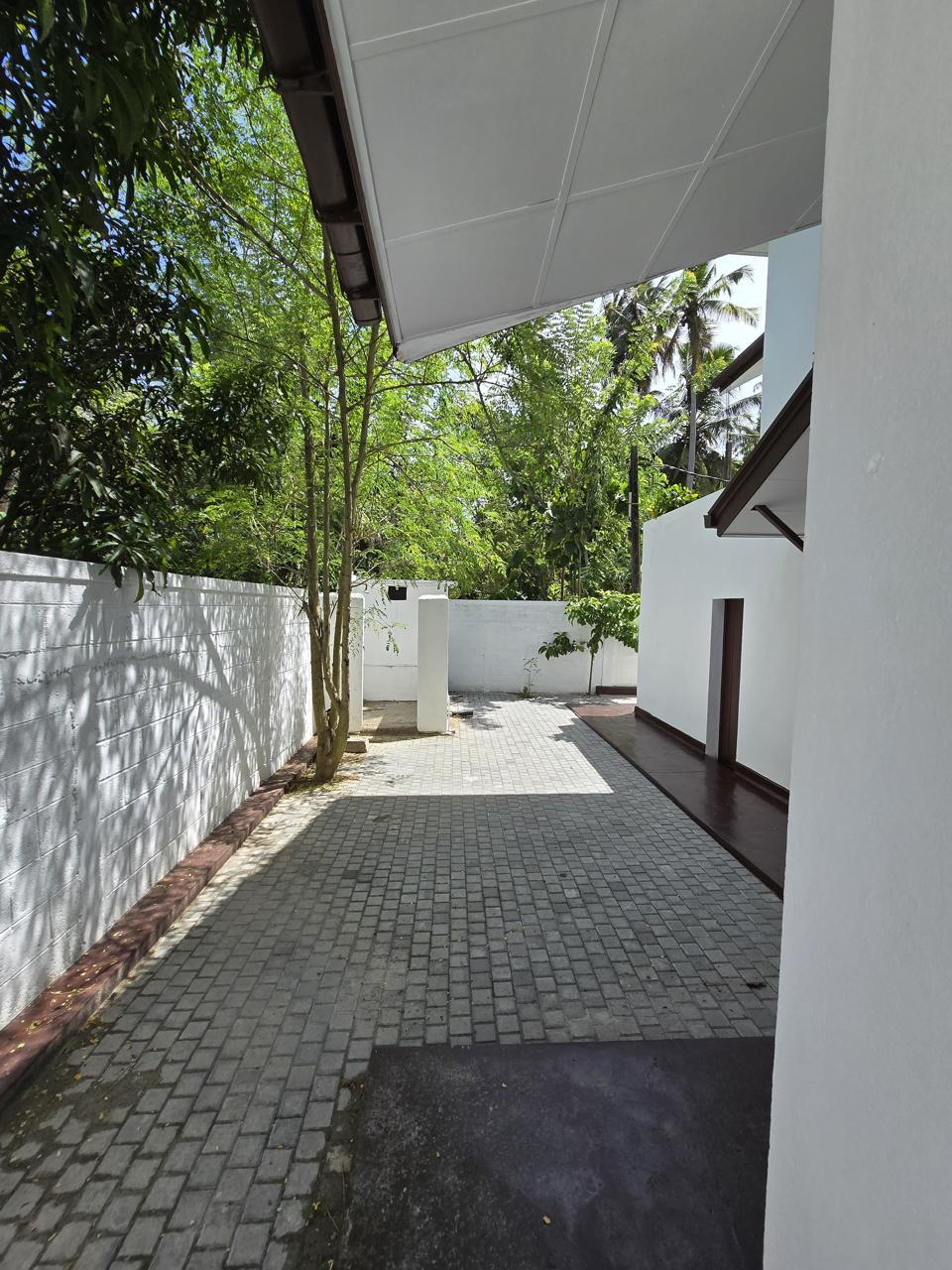 Luxury Two-Story House for Sale in Seeduwa