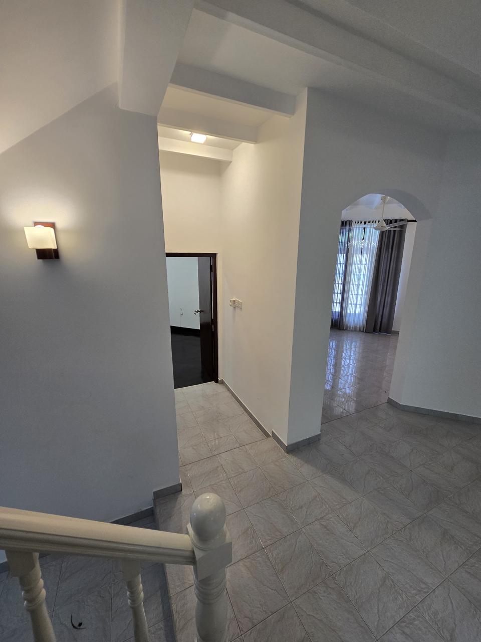 Luxury Two-Story House for Sale in Seeduwa