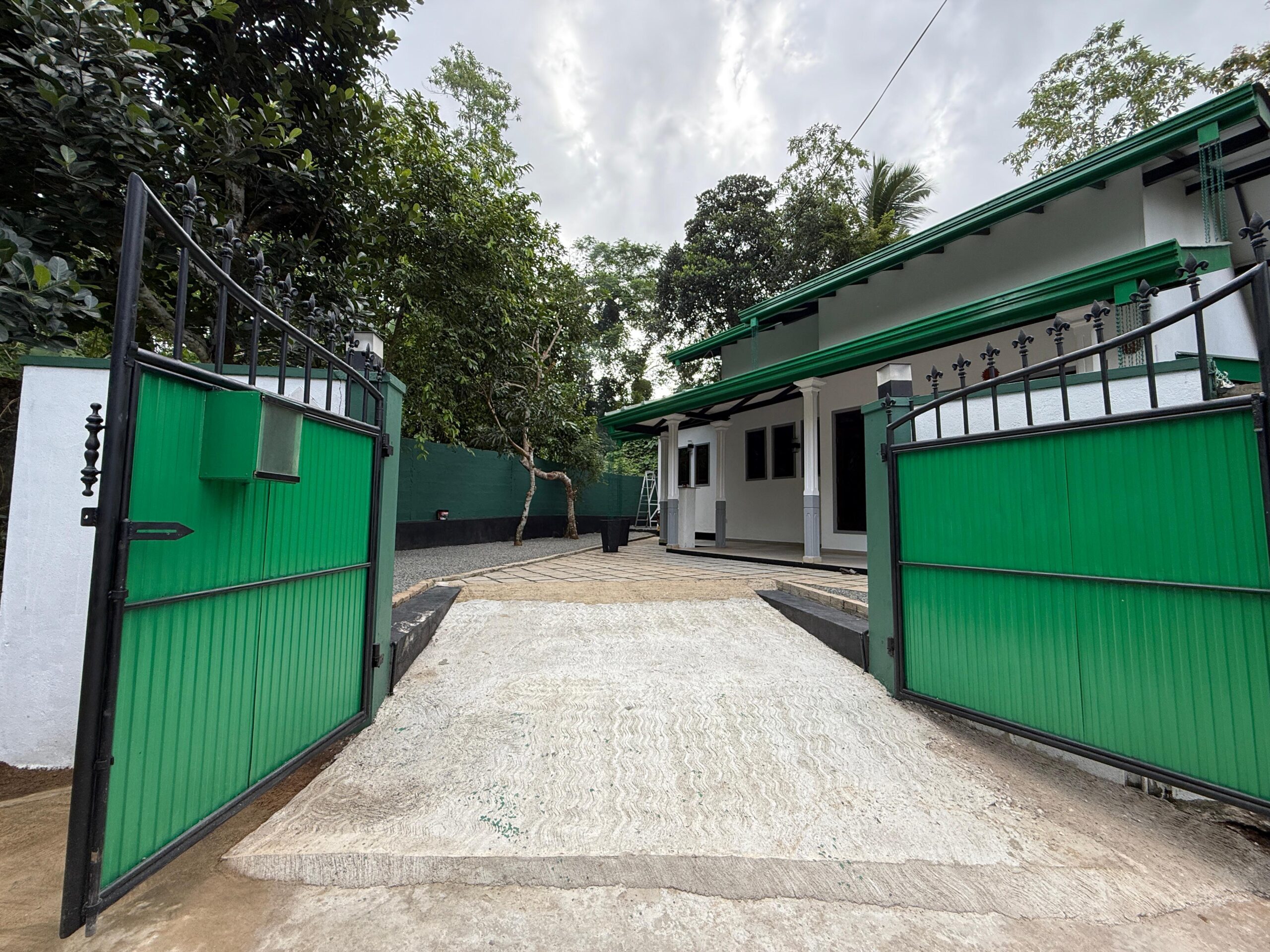 Single Story Complete House for Sale Raigama