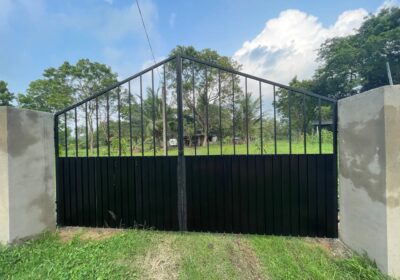 කුරුණෑගල දිස්ත්‍රික්කයේ කෘෂිකාර්මික ඉඩමක් විකිණීමට ඇත. (කුඹුක්ගැටේ)