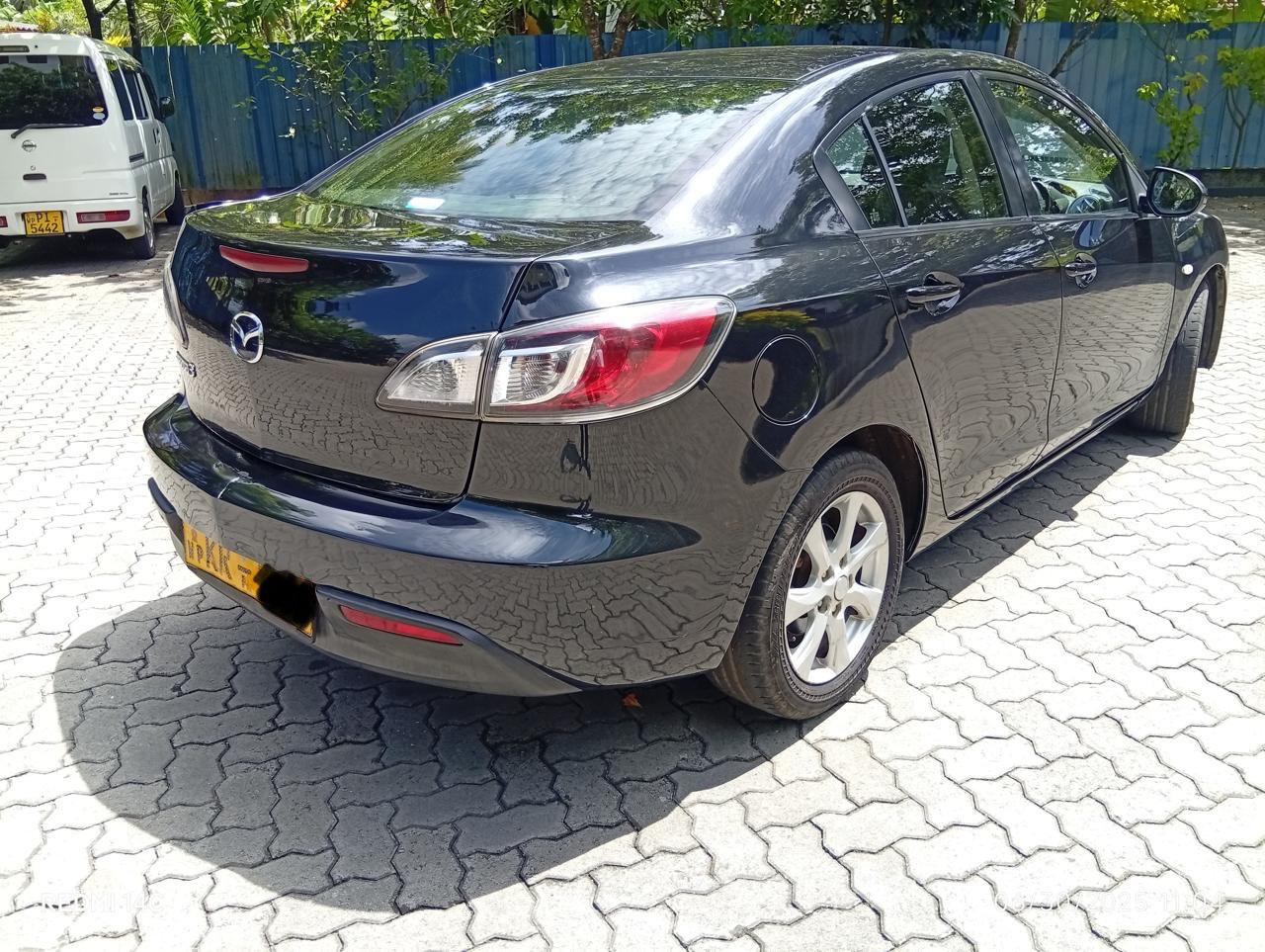 Mazda 3 2011