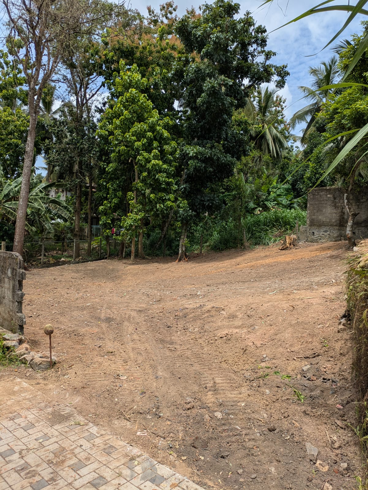 Land for Sale in Kaduwela