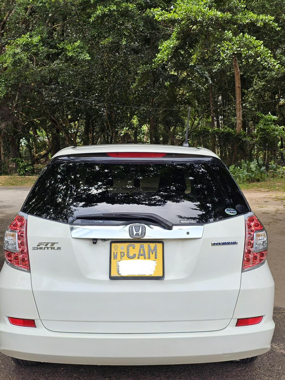 Honda Fit Shuttle 2014