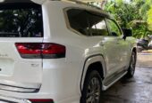 Toyota Land Cruiser Sahara LC 300 ZX 2025