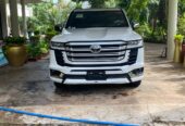 Toyota Land Cruiser Sahara LC 300 ZX 2025