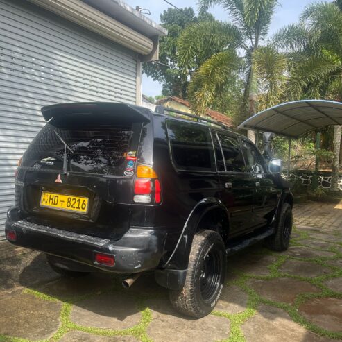 Mitsubishi Montero Sport 2003