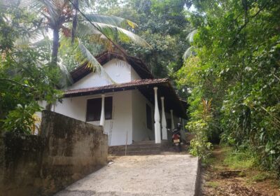 Valuable House with Land for Salre in Papiliwela