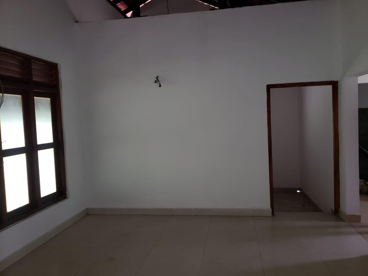 Valuable House with Land for Salre in Papiliwela