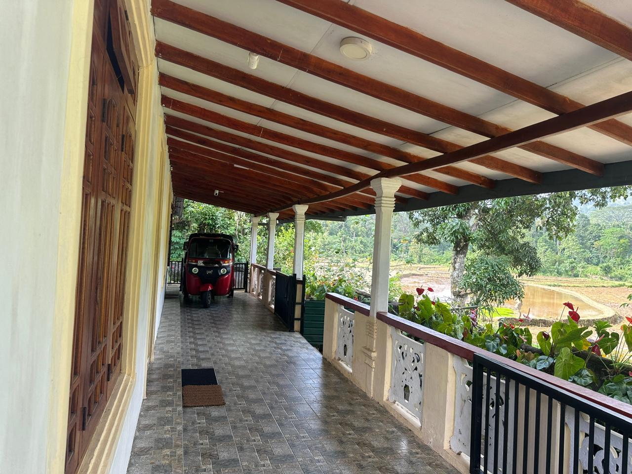 House with Land for Sale තලාතුඔය