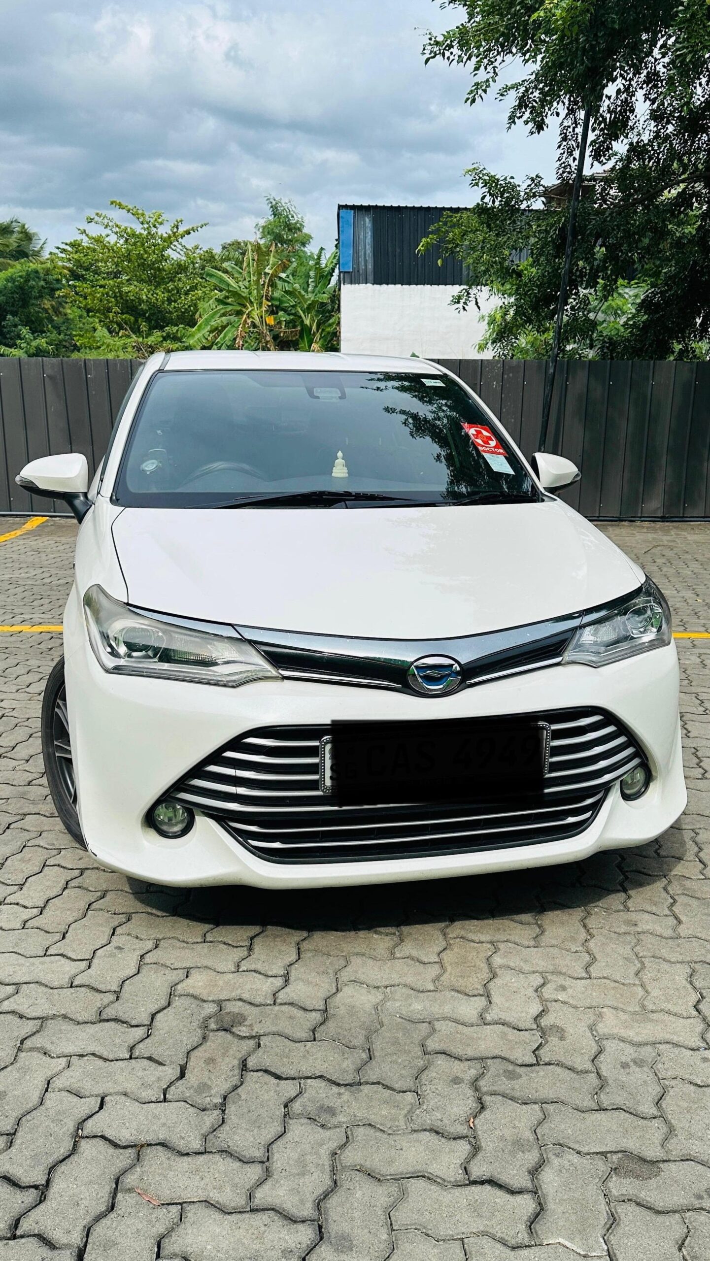 Toyota Axio WXB 2016