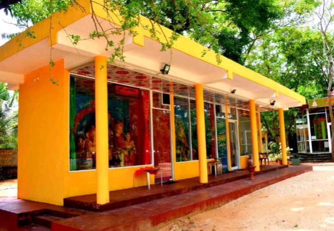 Commercial Building for Sale Katharagama
