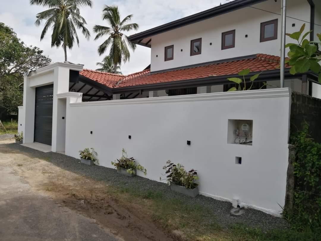 3 Bedroom House for sale in Negombo