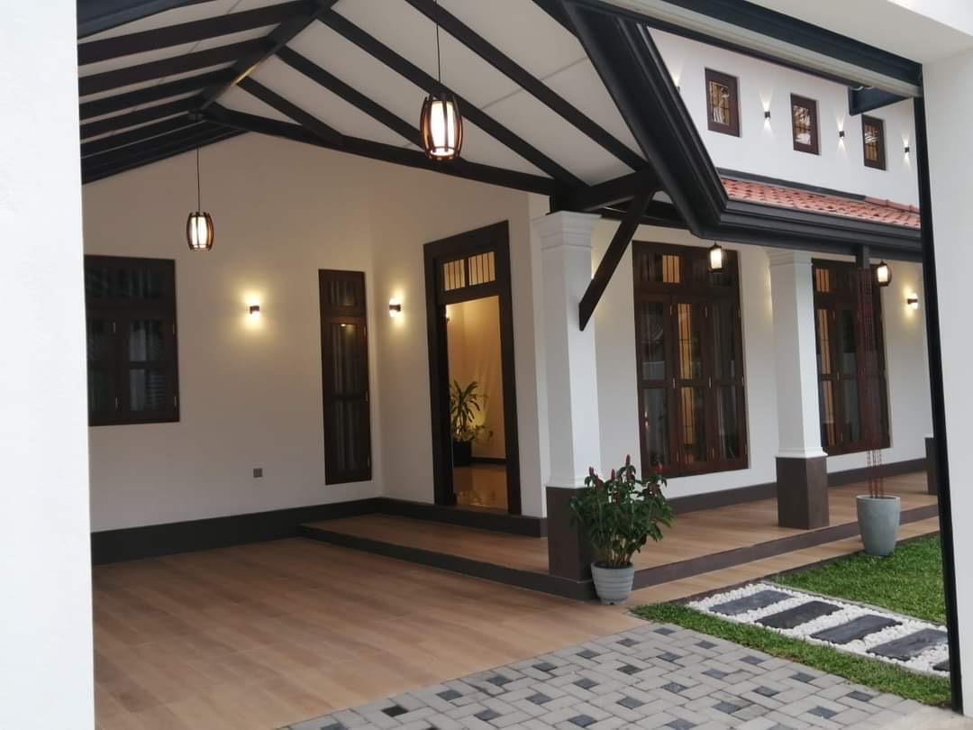 3 Bedroom House for sale in Negombo