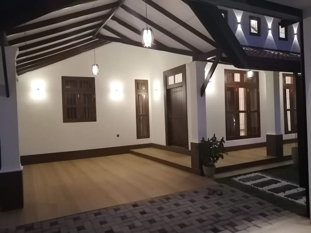 3 Bedroom House for sale in Negombo