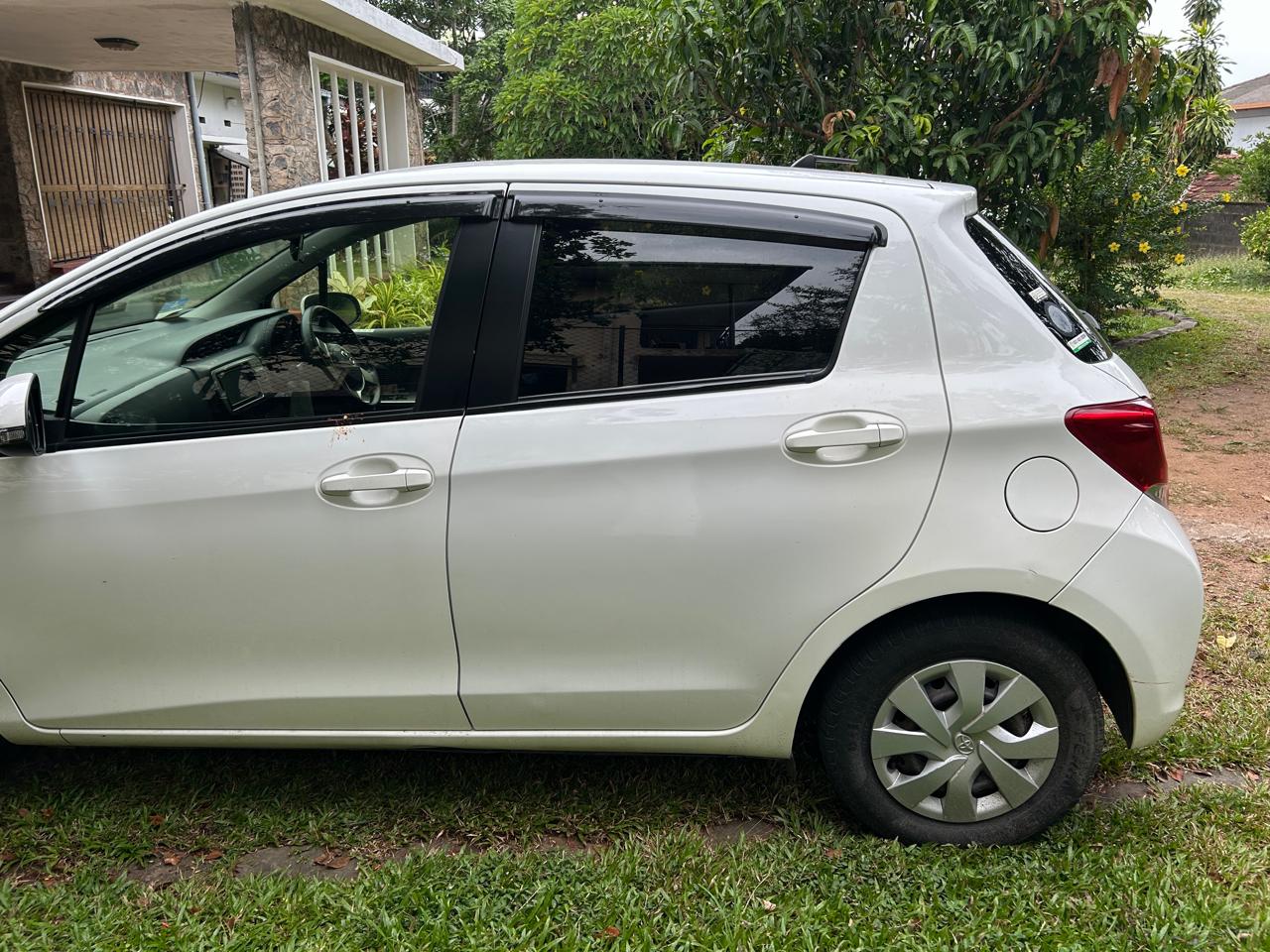 Toyota Vitz 2016