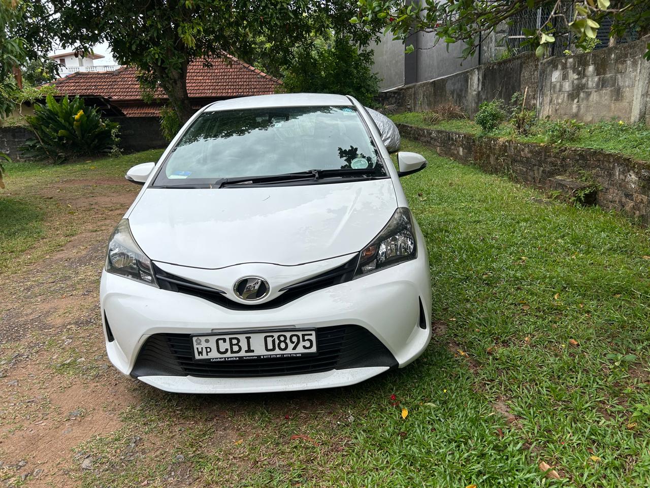 Toyota Vitz 2016