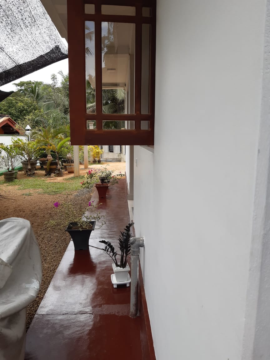 Beautiful 6-Bedroom House for Sale in Welipenna