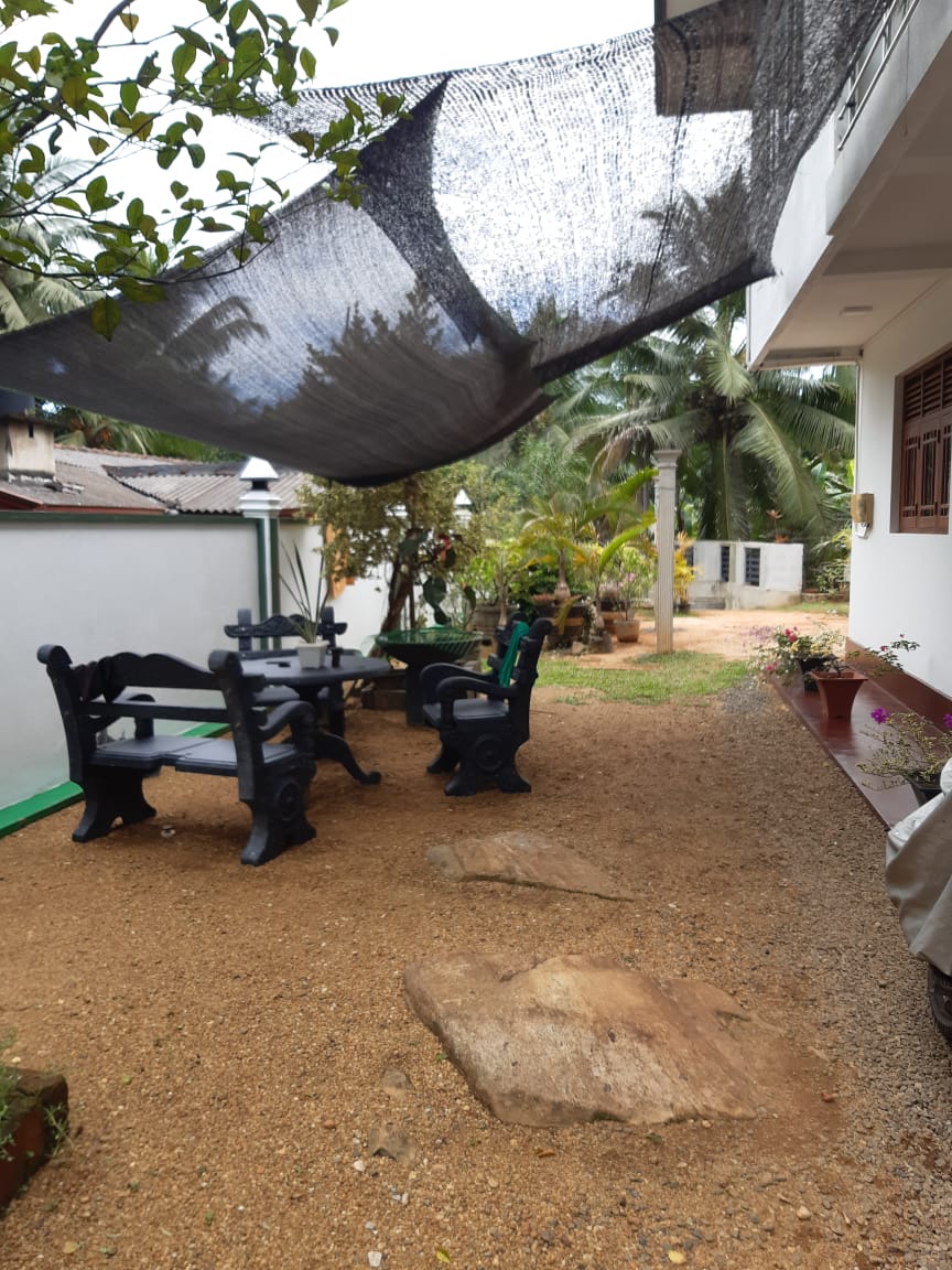 Beautiful 6-Bedroom House for Sale in Welipenna