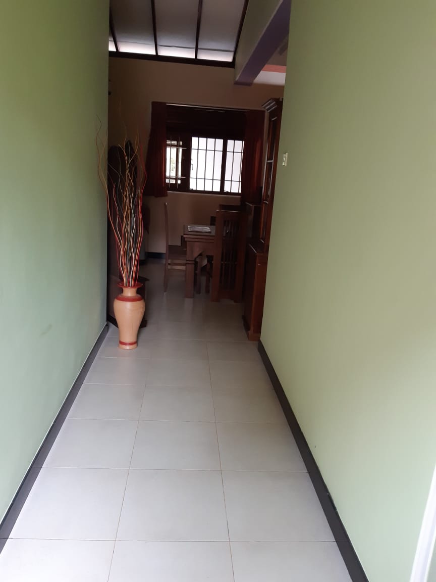 Beautiful 6-Bedroom House for Sale in Welipenna