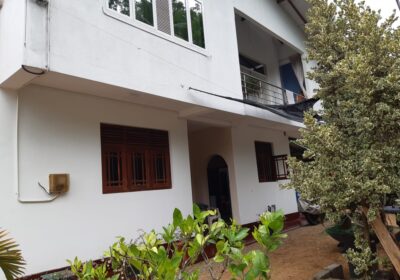 Beautiful 6-Bedroom House for Sale in Welipenna