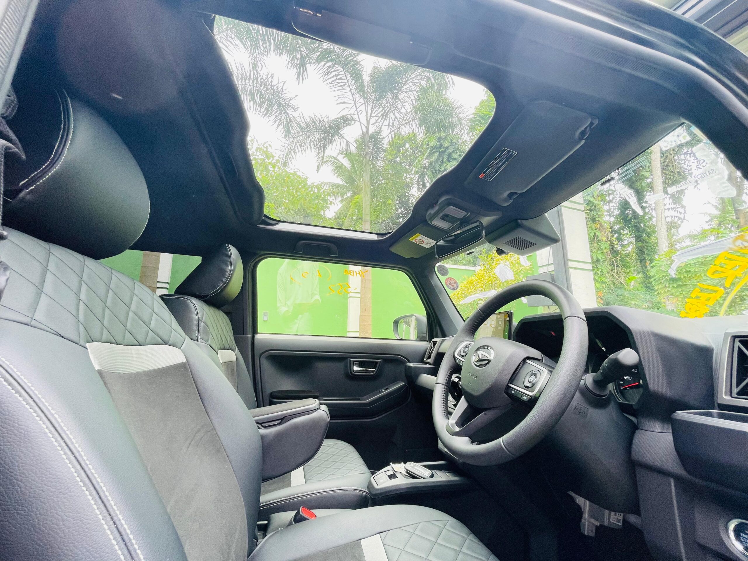 Daihatsu Taft  G  Crome Venture Turbo 2024