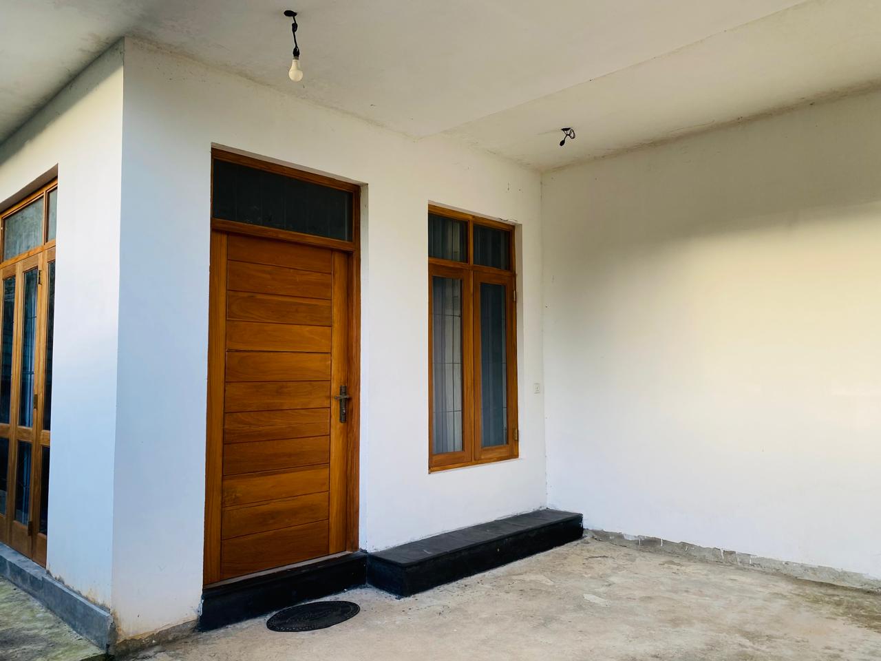 House For Sale In Kesbewa