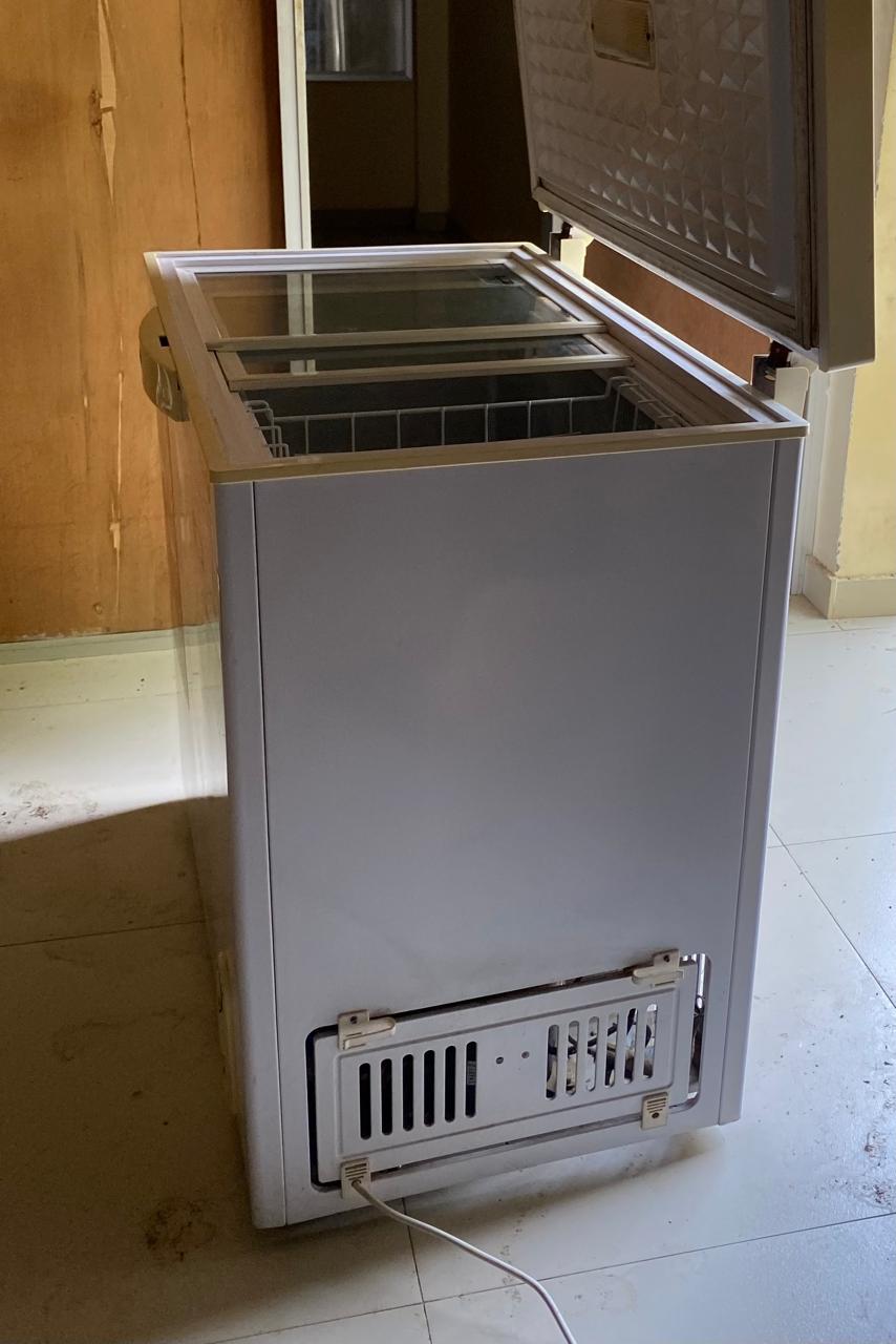Bottle Cooler with Deep Freezer
