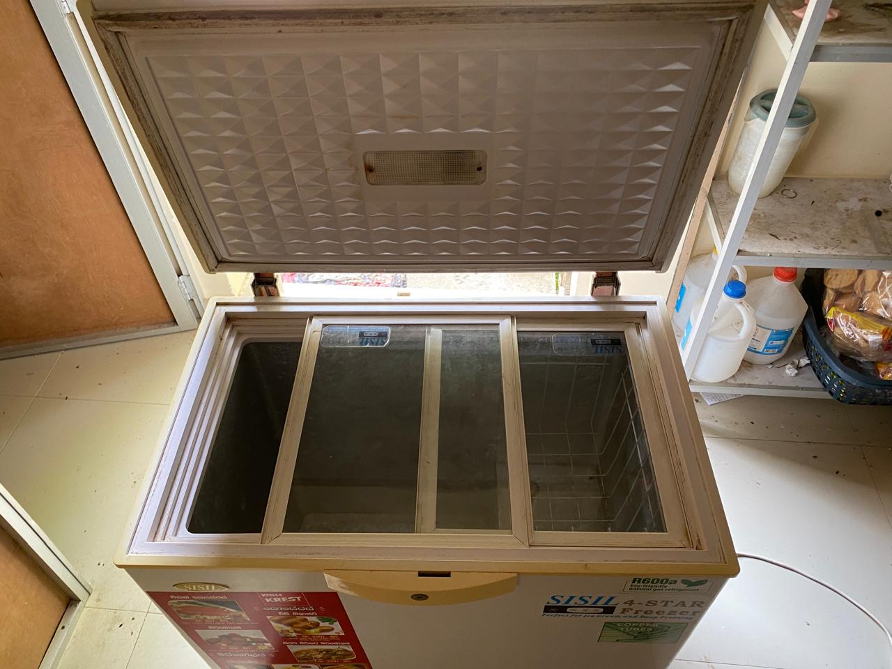 Bottle Cooler with Deep Freezer