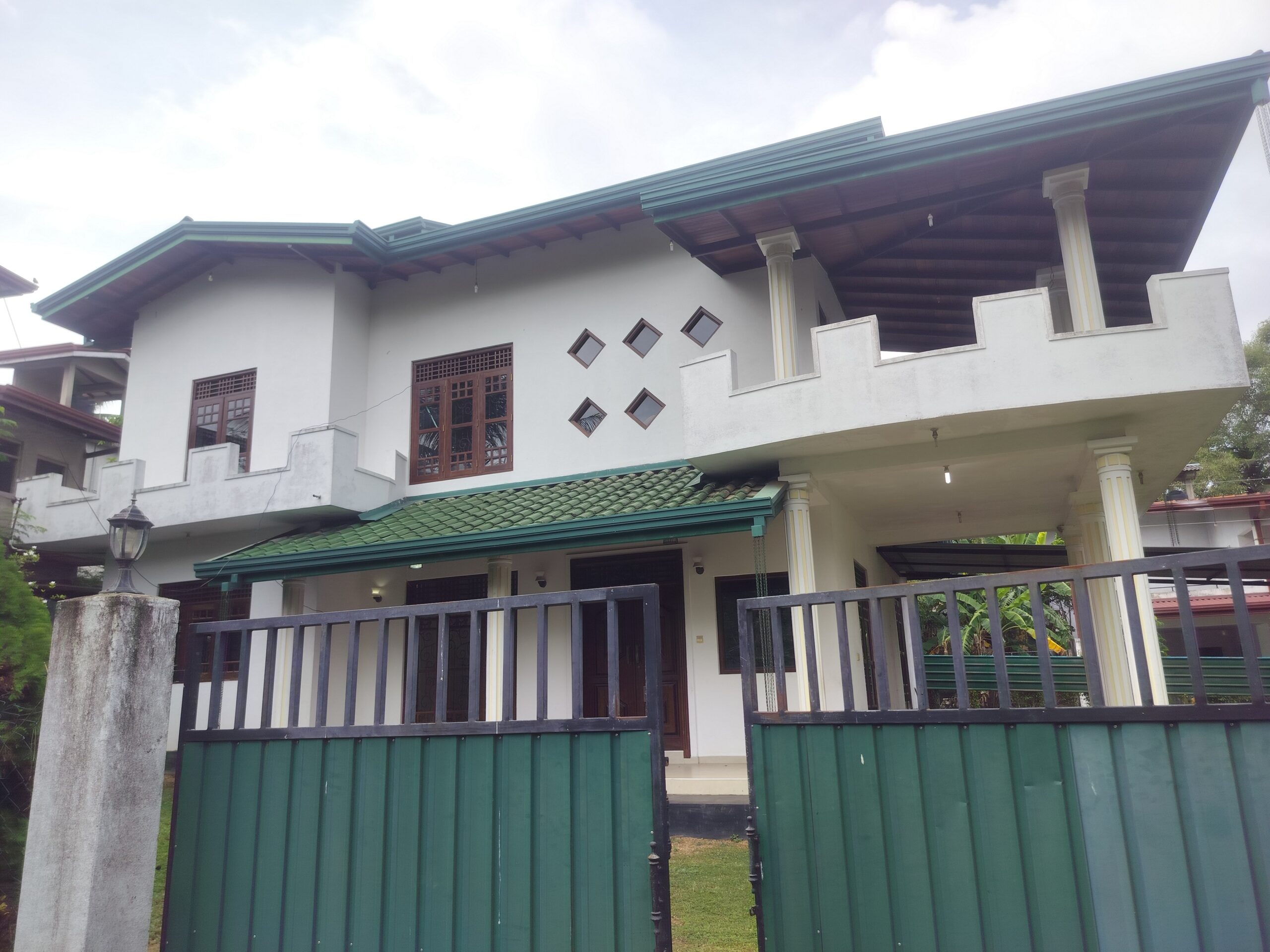 Spacious Two Story Modern Type Semi Luxury House for Sale – Ragama