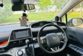 Toyota Sienta 7 Seaters 2015