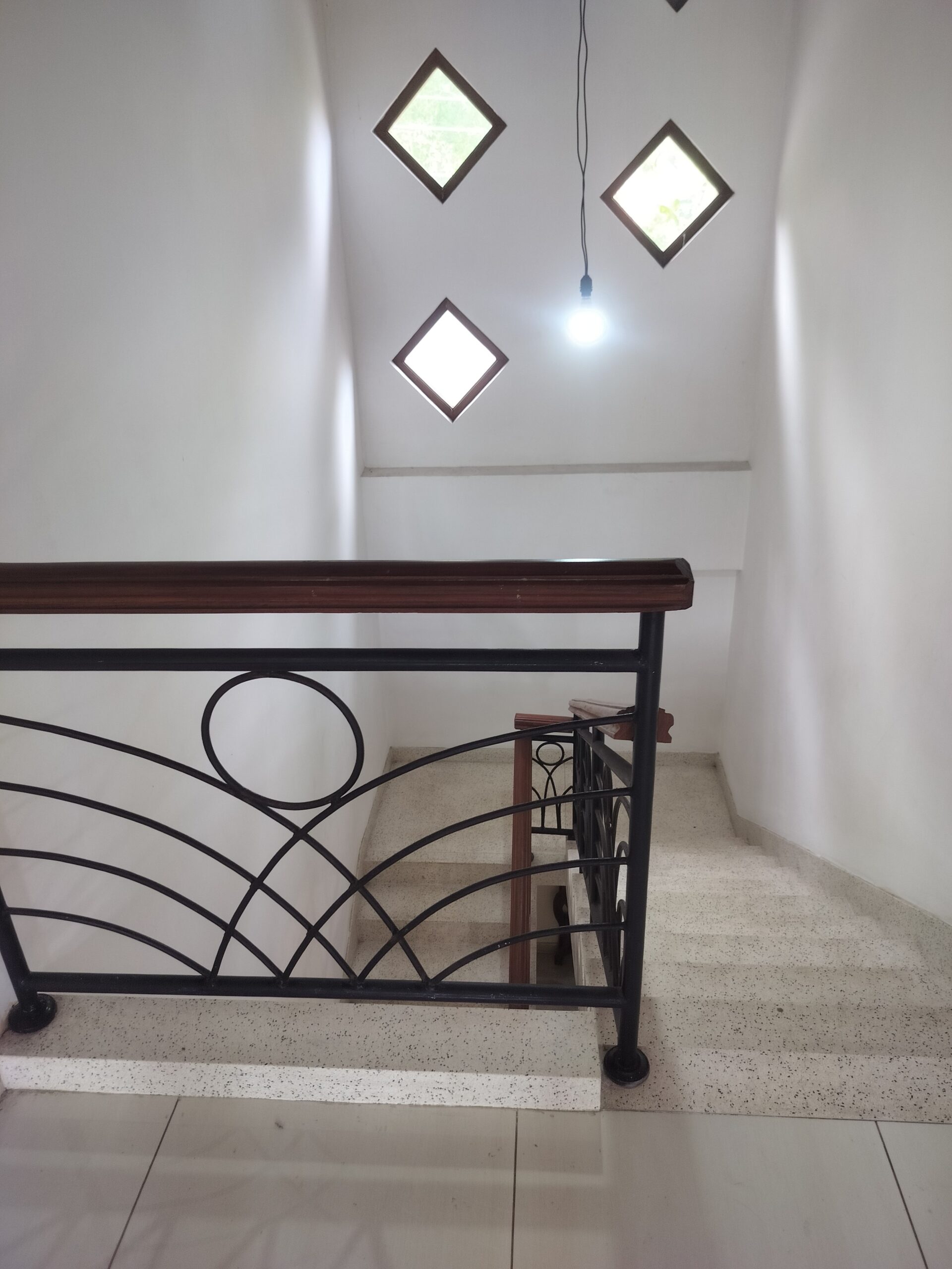 Spacious Two Story Modern Type Semi Luxury House for Sale – Ragama