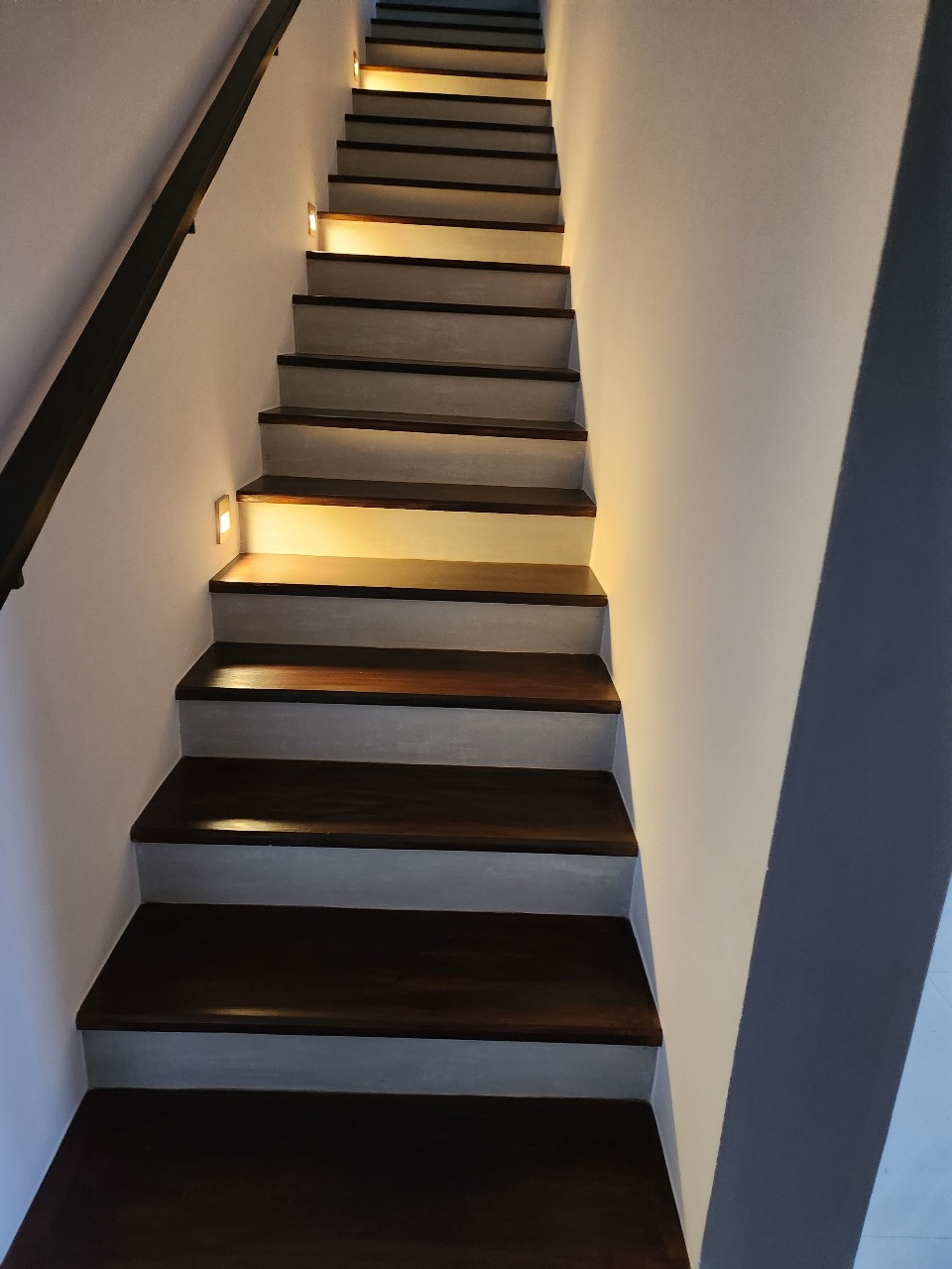 Luxurious and Modern House for Sale in Negombo