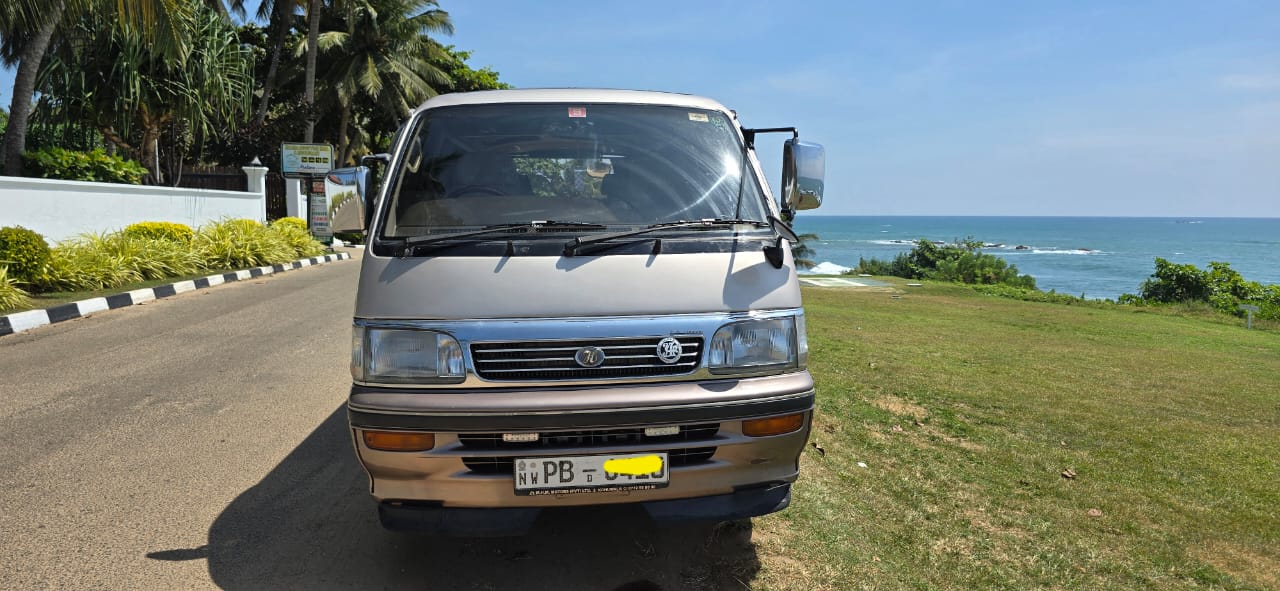 Toyota Hiace Super Custom 2003