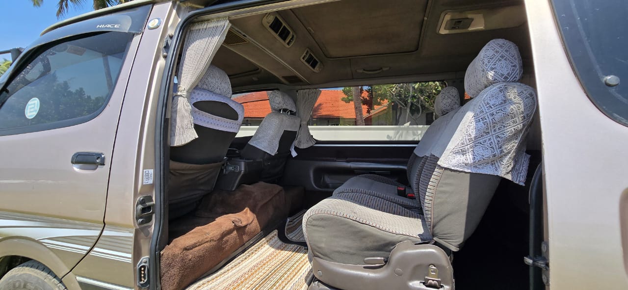 Toyota Hiace Super Custom 2003