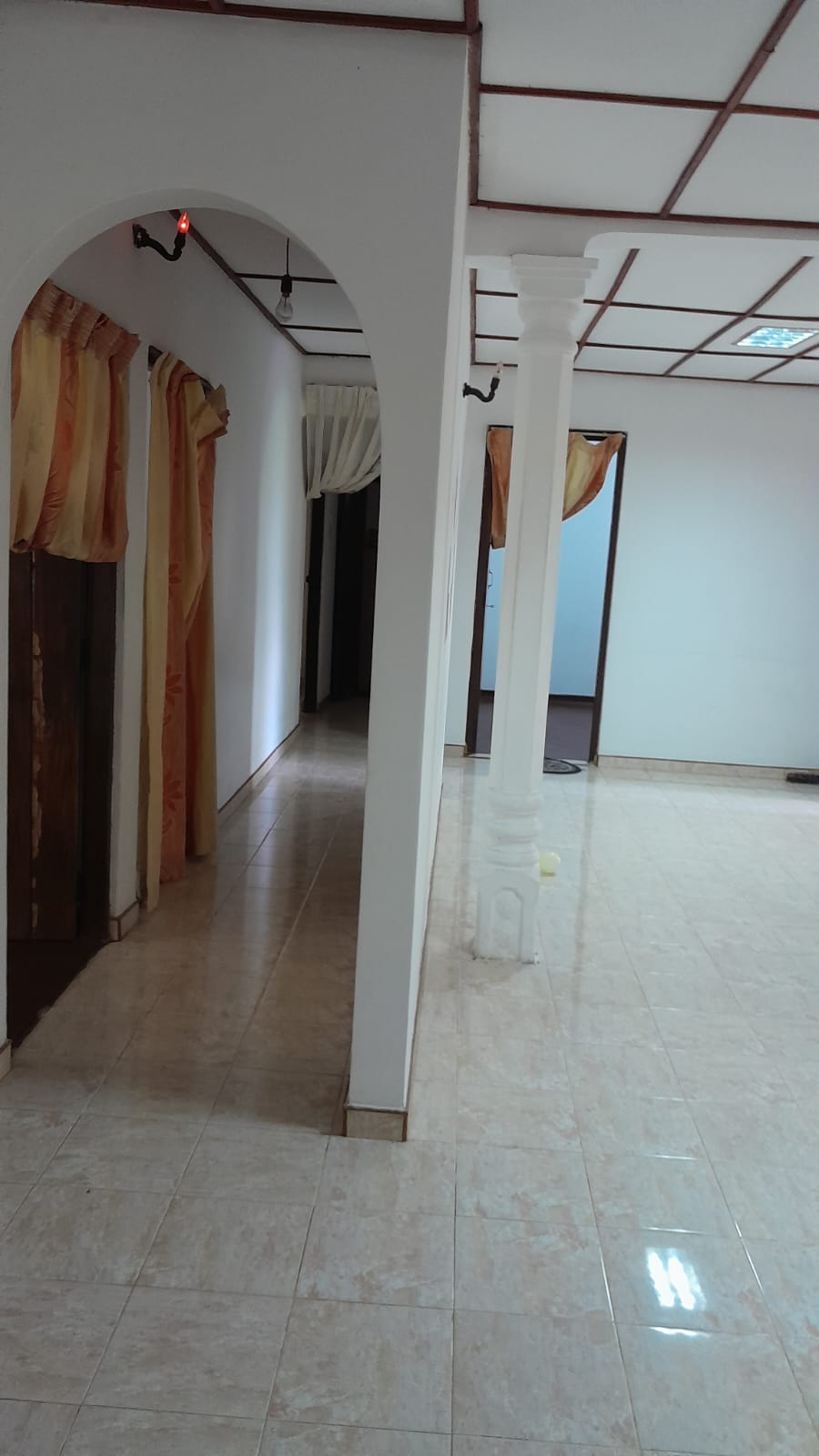 House with Lan Sale Kandy