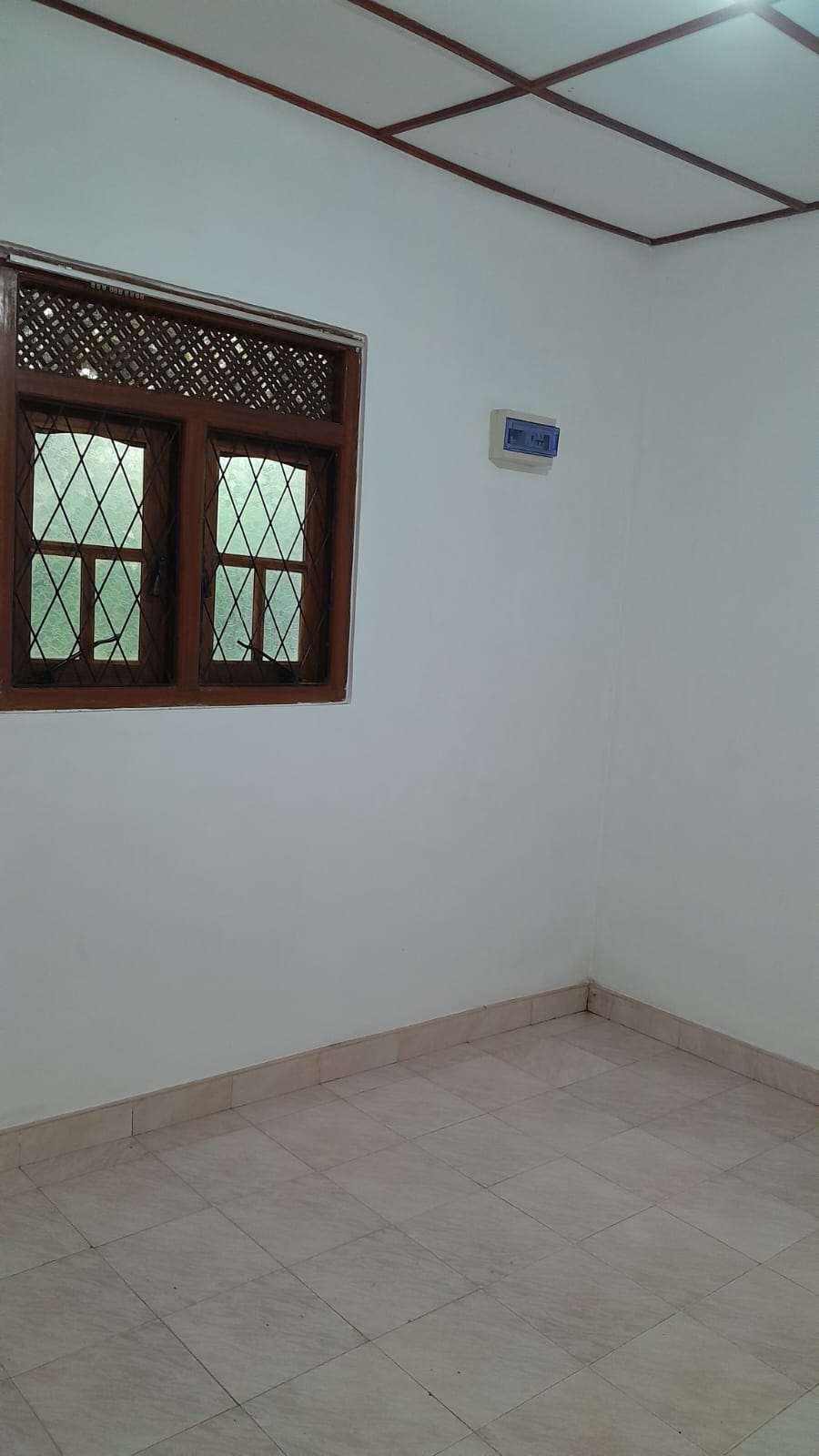 House with Lan Sale Kandy