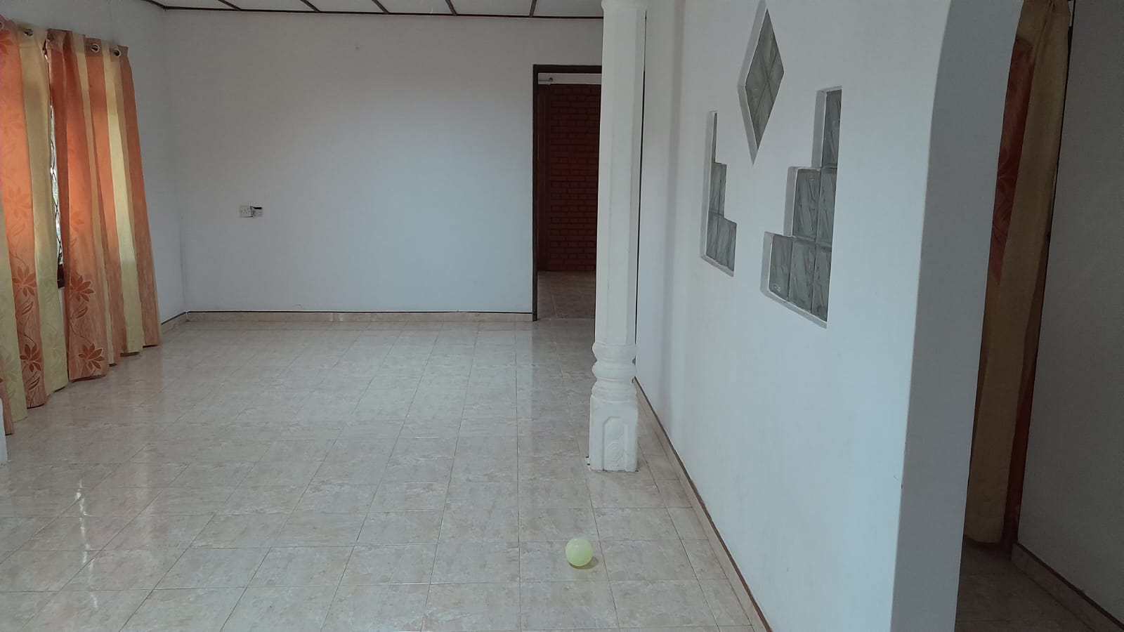 House with Lan Sale Kandy