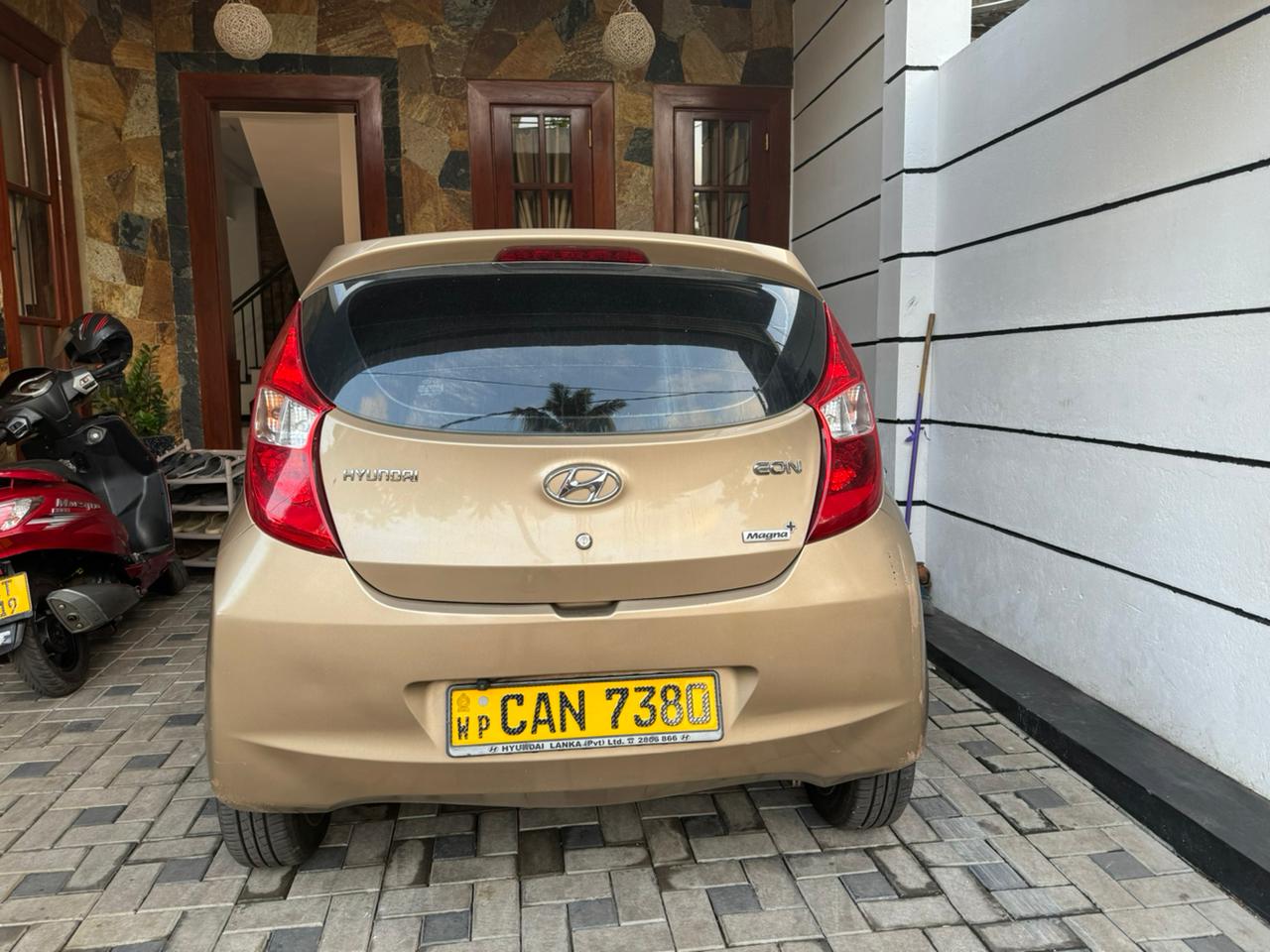 Hyundai Eon 2015
