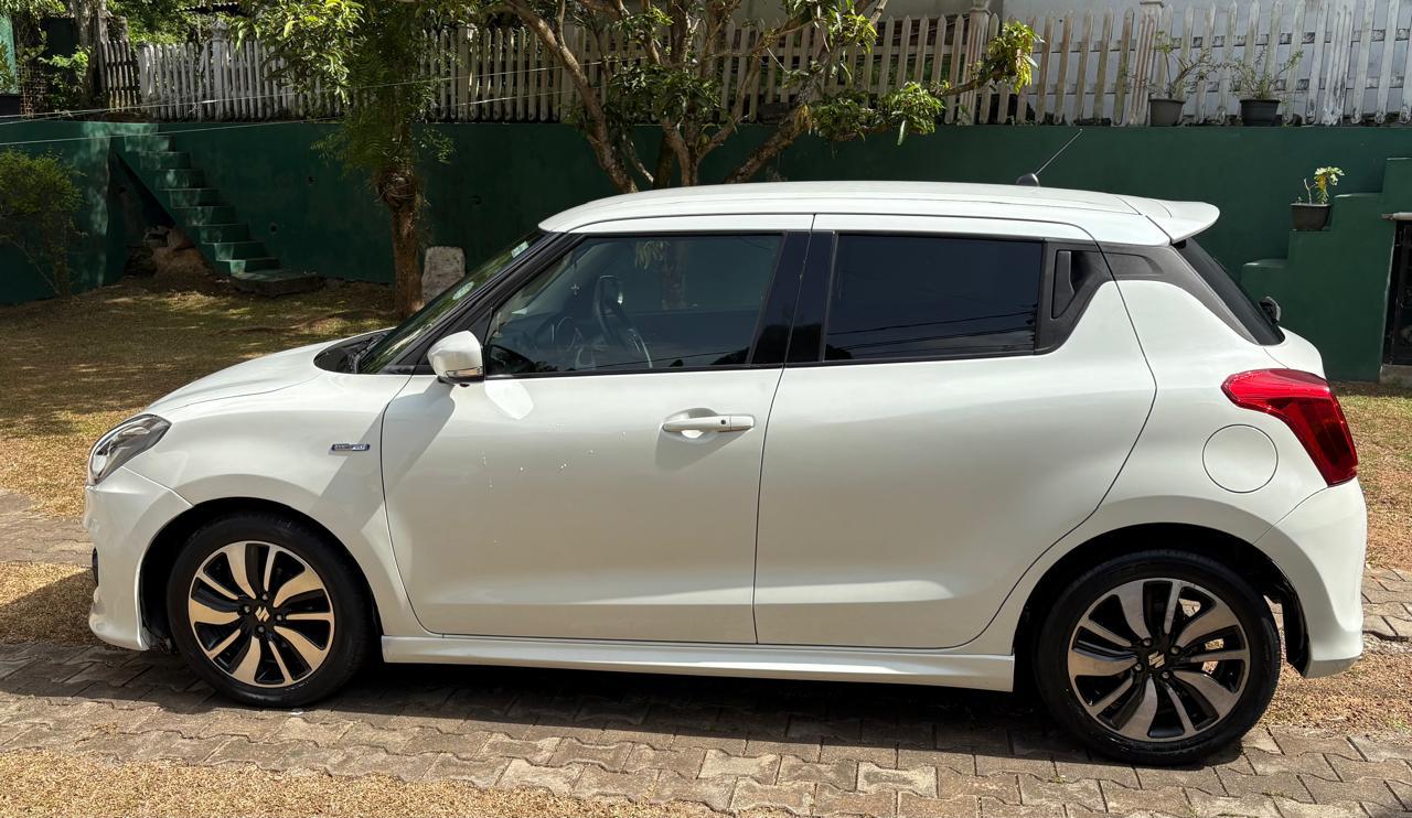Suzuki Swift Rs Hybrid 2017
