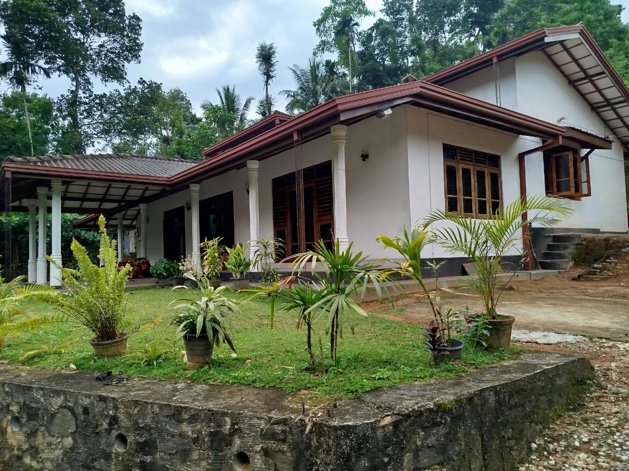 Modern 4 Bedroom House with 2 Acers land for sale in Balangoda