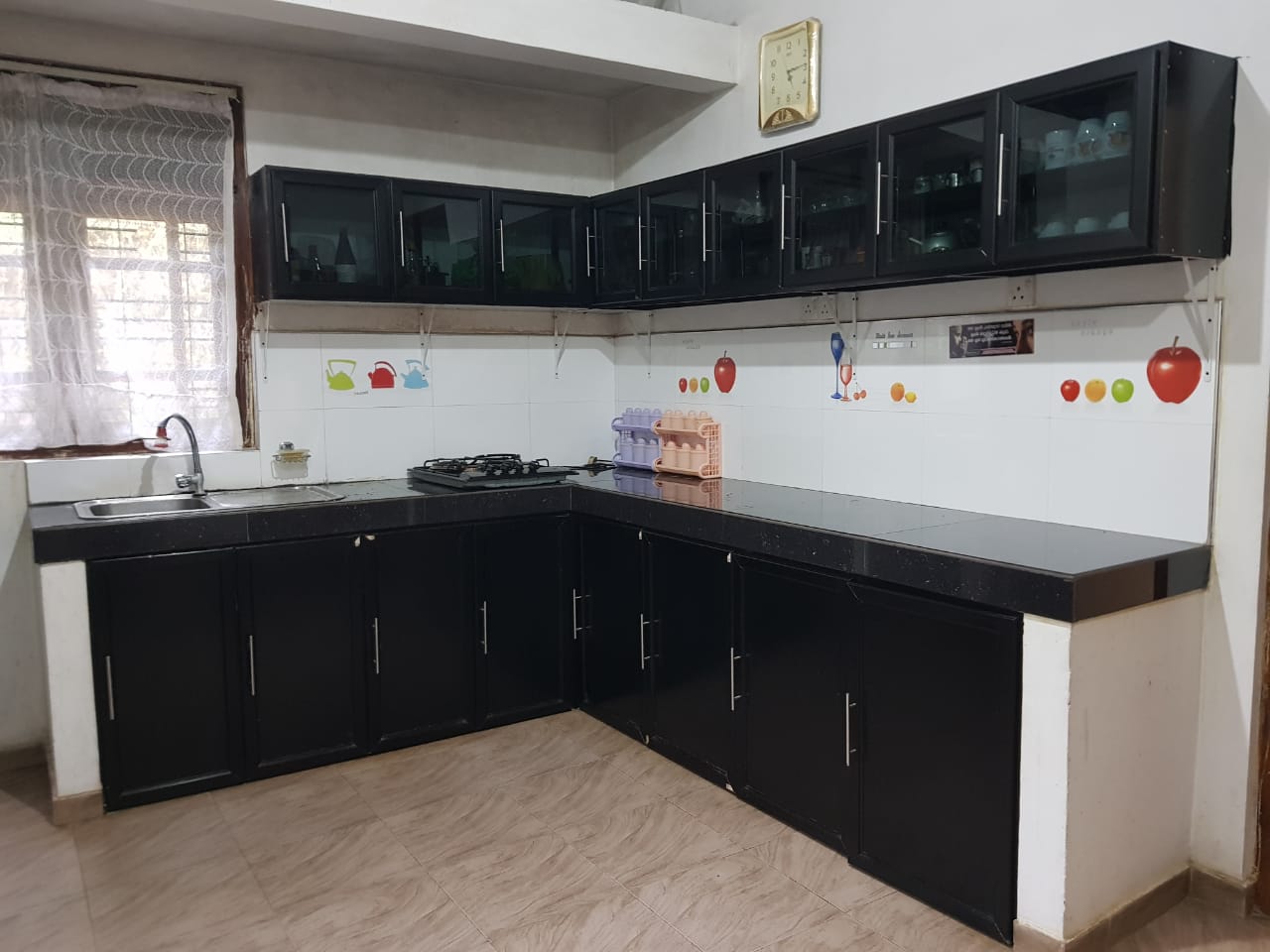 Modern 4 Bedroom House with 2 Acers land for sale in Balangoda