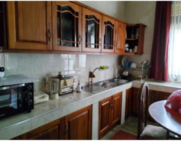 14 Perch House Sale in Doluwa