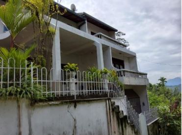 14 Perch House Sale in Doluwa