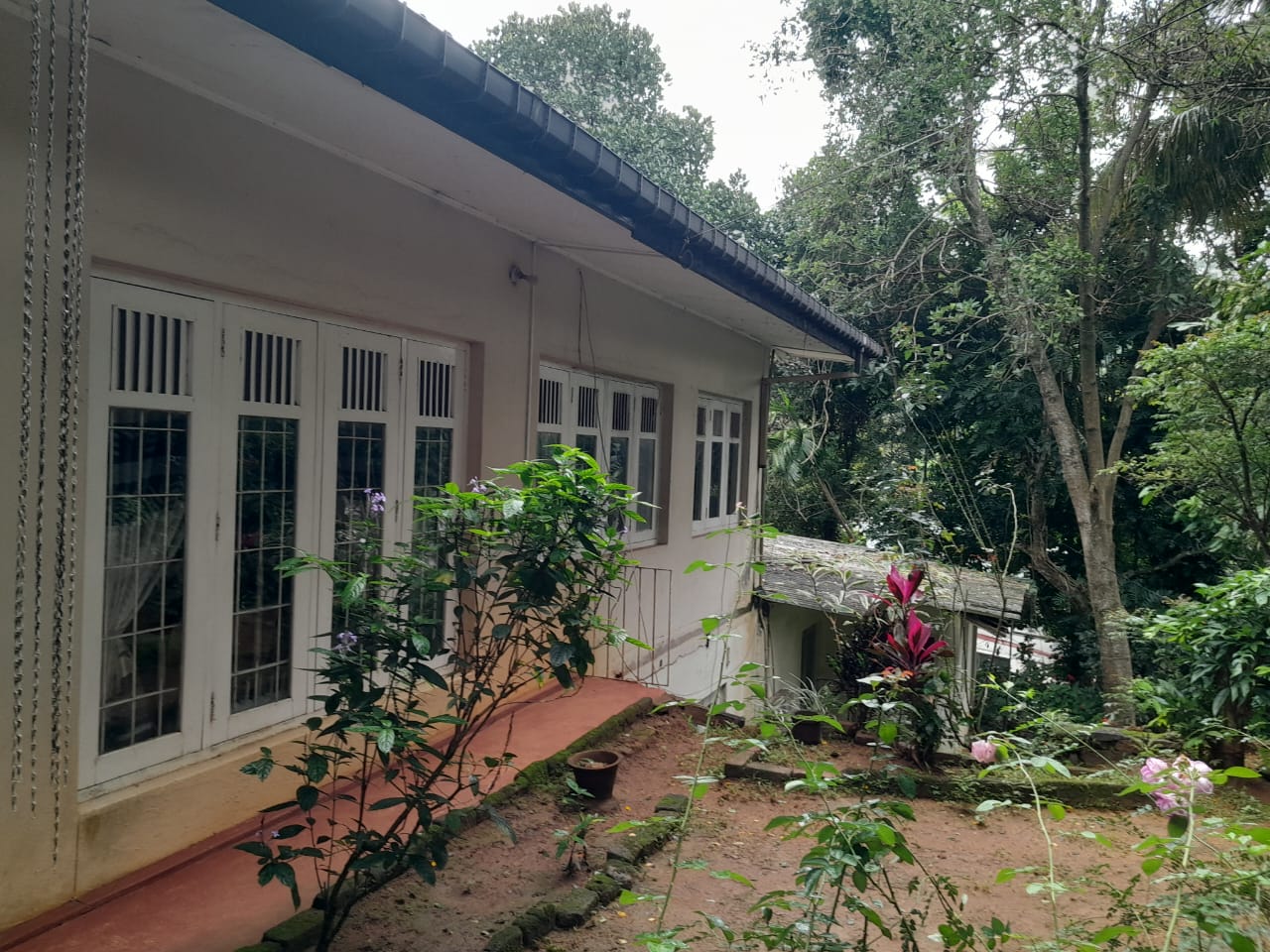 23 Perch Land for Sale in Aniwatte, Kandy