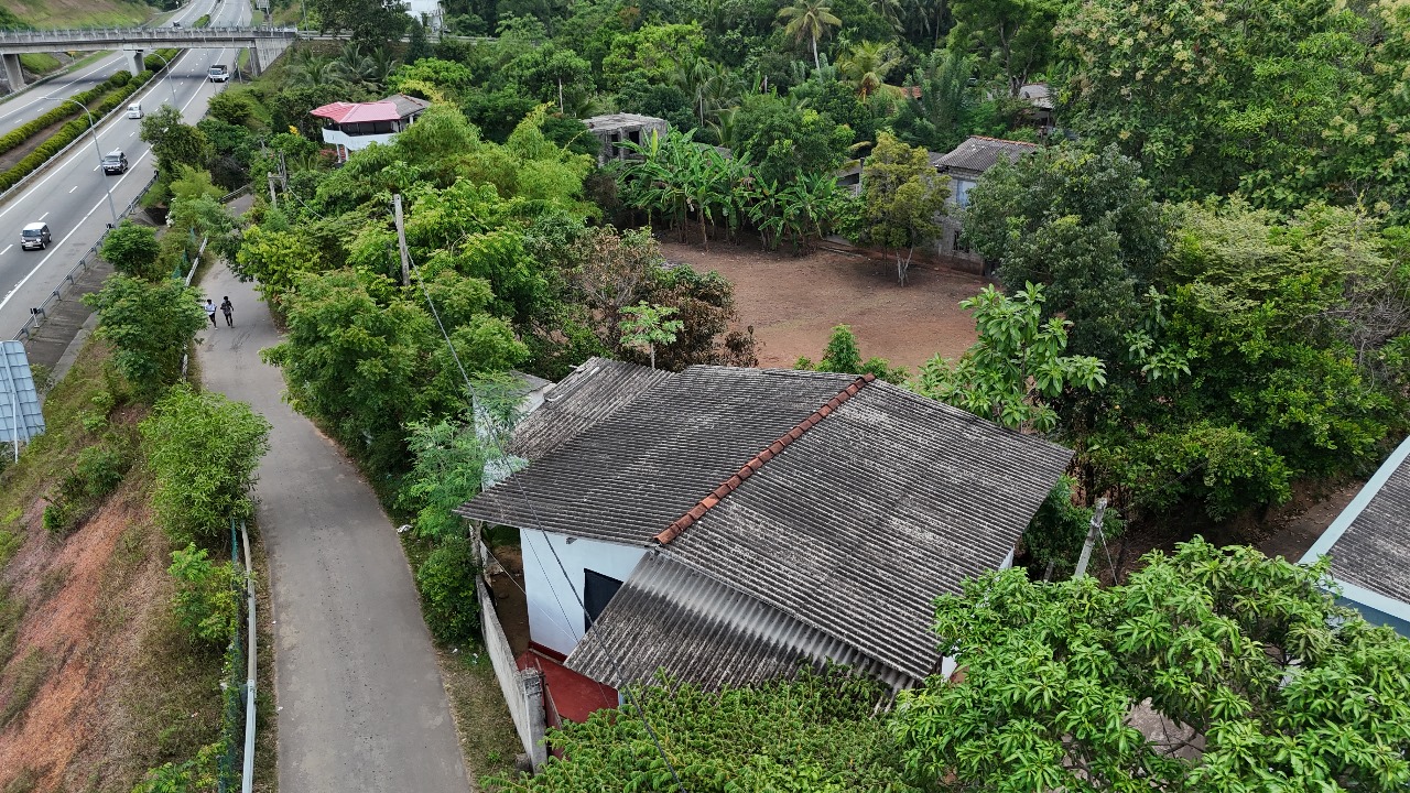 Land for Sale in Kadawatha 80 Perches