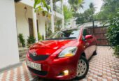 Toyota Yaris 2012