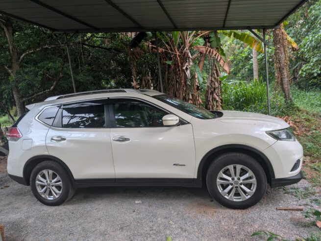 Nissan X-Trail 2015