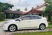 Toyota Prius 2012